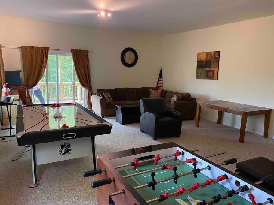 Fun & Fabulous Getaway Villa Gilford Exterior foto